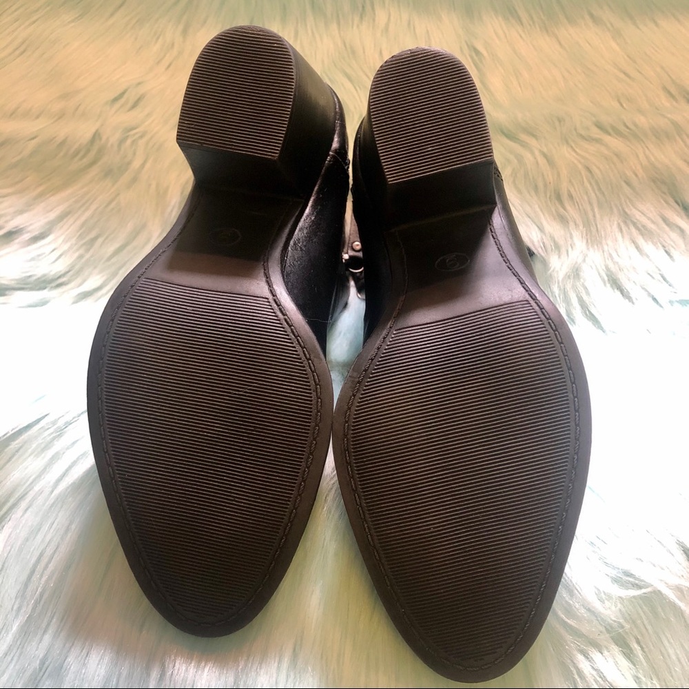 Sz. 9 Black Ankle Boots - Picture 12 of 16